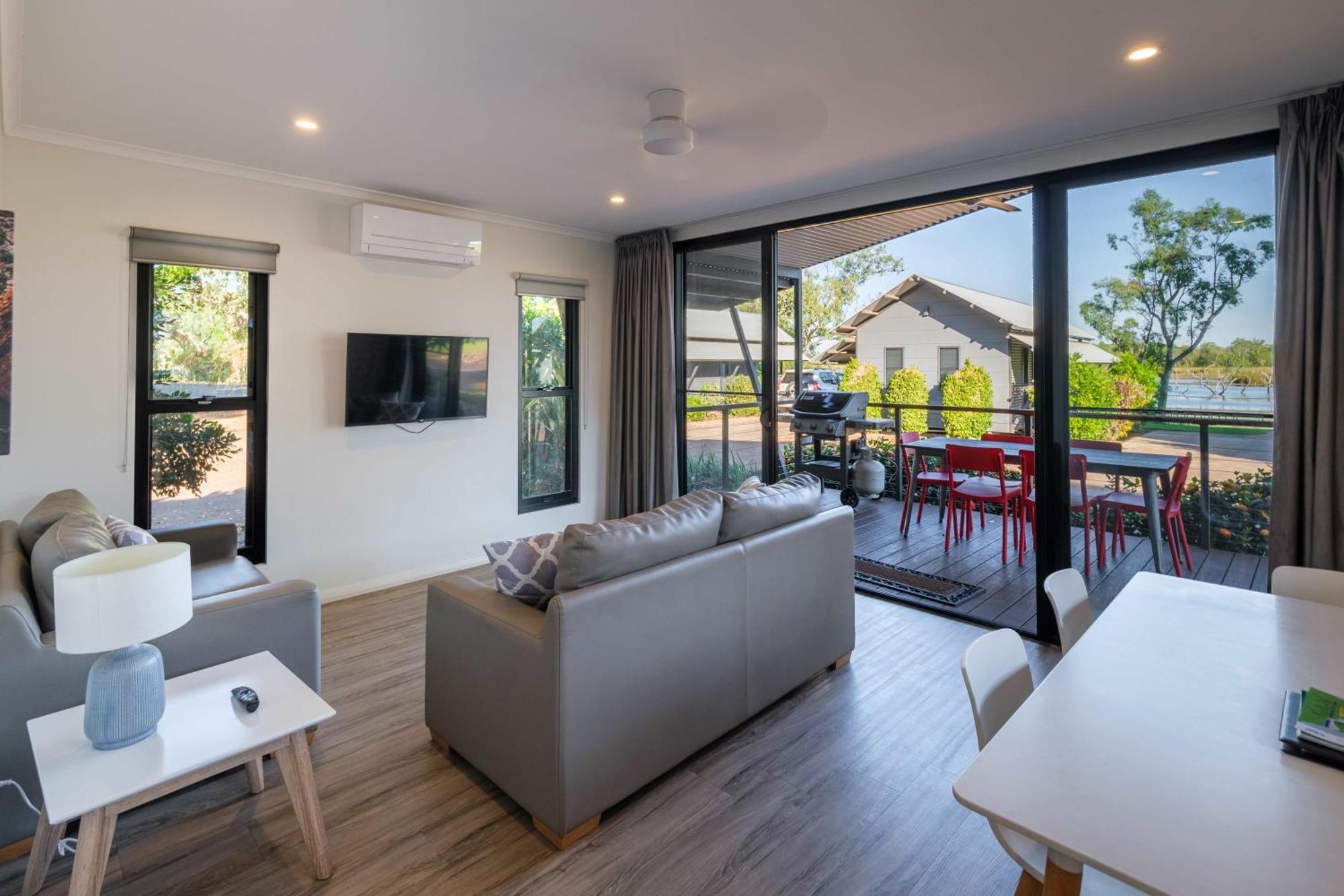 Kimberleyland Waterfront Holiday Park คูนันเนอร์รา ภายนอก รูปภาพ